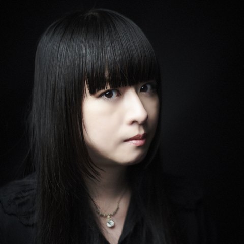成沢理恵